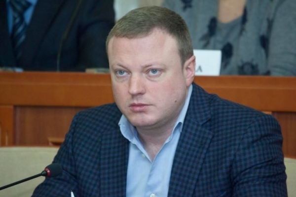 Главу облсовета Олейника обвиняют в получении взятки в 1 млн долларов - постановление Высшего антикоррупционного суда
Главу облсовета Олейника обвиняют в получении взятки в 1 млн долларов - постановление Высшего антикоррупционного суда