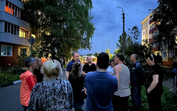 Губернатор Белгородской области заявил, что "попал под обстрел" Губернатор Белгородской области заявил, что "попал под обстрел"
