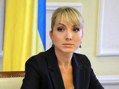 И. о. министра энергетики Буславец рекомендовала "Центрэнерго" закупить уголь у Ахметова
И. о. министра энергетики Буславец рекомендовала "Центрэнерго" закупить уголь у Ахметова