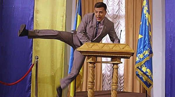Их мир — театр. Как президент-актер низвел президентский пост до шоу Их мир — театр. Как президент-актер низвел президентский пост до шоу