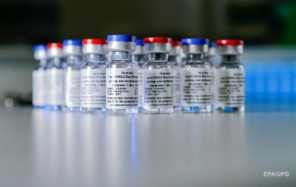 Индия выпустит более 100 млн доз российской COVID-вакцины Индия выпустит более 100 млн доз российской COVID-вакцины