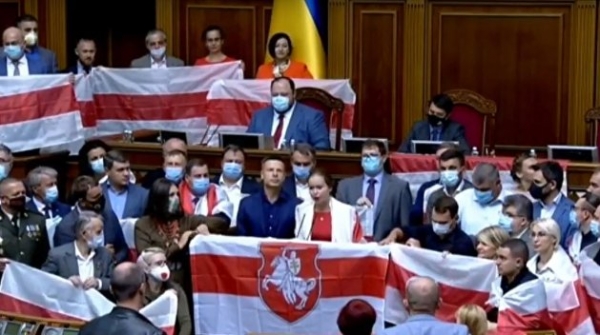 Ищенко: Польша не достигла в Белоруссии своих целей, позиции России в республике только усилились Ищенко: Польша не достигла в Белоруссии своих целей, позиции России в республике только усилились