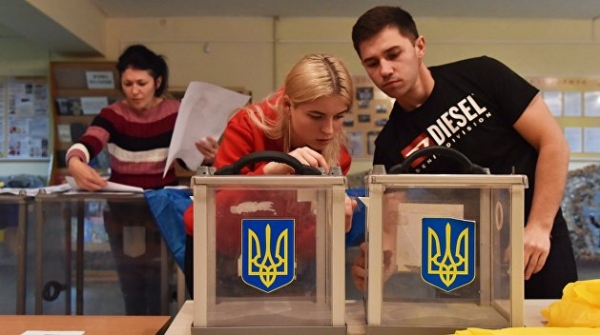 Итоги выборов на Украине: регионы взяли реванш Итоги выборов на Украине: регионы взяли реванш