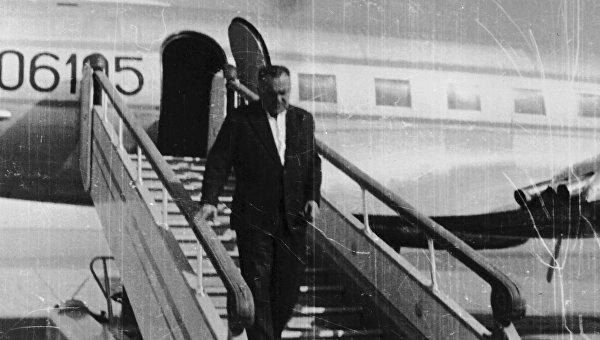 "Я люблю фантастику в чертежах". Сергей Королев - судьба и звезды "Я люблю фантастику в чертежах". Сергей Королев - судьба и звезды