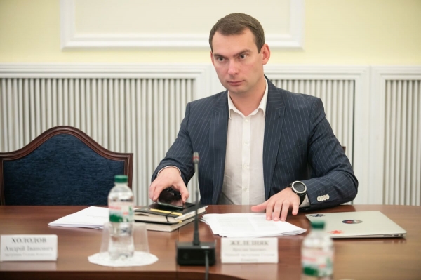 Ярослав Железняк возглавил фракцию "Голос"
Ярослав Железняк возглавил фракцию "Голос"