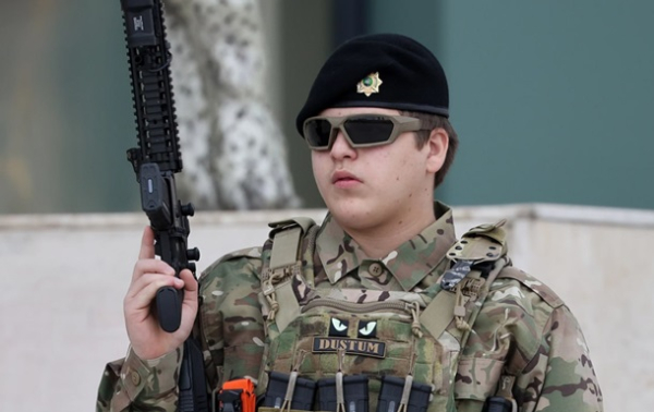 Кадыров назначил своего 16-летнего сына куратором университета спецназа Кадыров назначил своего 16-летнего сына куратором университета спецназа