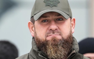 Кадыров показался в соцсетях на фоне слухов о болезни Кадыров показался в соцсетях на фоне слухов о болезни