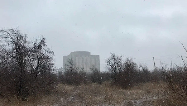 Как в Крыму ровняют с землей непостроенную атомную станцию Как в Крыму ровняют с землей непостроенную атомную станцию