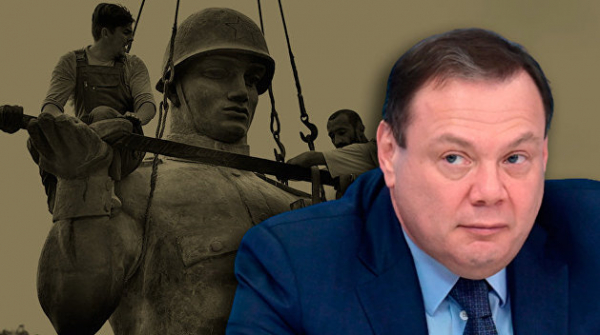 Капсула времени. Куда ведет Украину война с памятниками и со своей историей Капсула времени. Куда ведет Украину война с памятниками и со своей историей