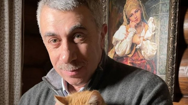 Комаровский заявил о политических амбициях Комаровский заявил о политических амбициях