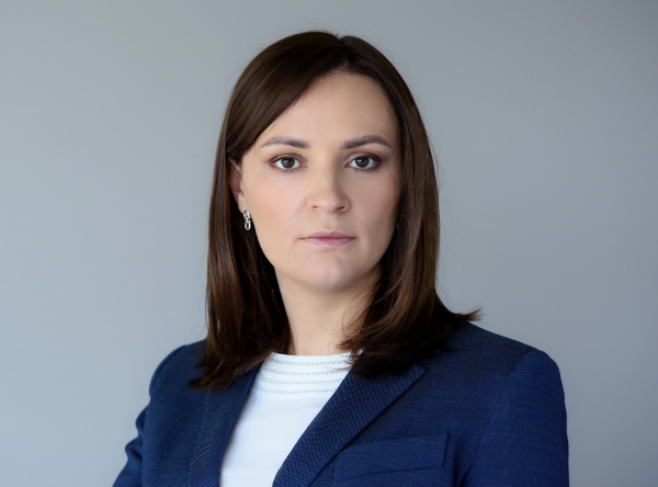 Ковалив покинула должность замглавы Офиса президента
Ковалив покинула должность замглавы Офиса президента