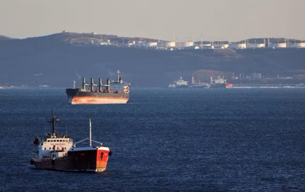 Крупнейшие греческие компании прекратили транспортировку нефти из РФ - СМИ Крупнейшие греческие компании прекратили транспортировку нефти из РФ - СМИ