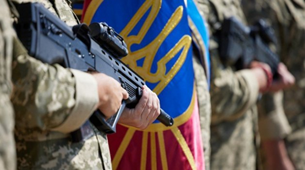 &laquo;Квартиры в Киеве будут сдавать по цене "коммуналки"&raquo;. Кому на Украине выгодны разговоры о войне