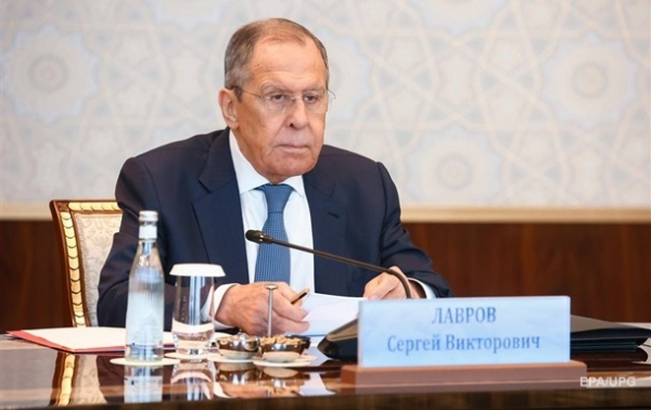 Лавров увидел "бегство от доллара" Лавров увидел "бегство от доллара"