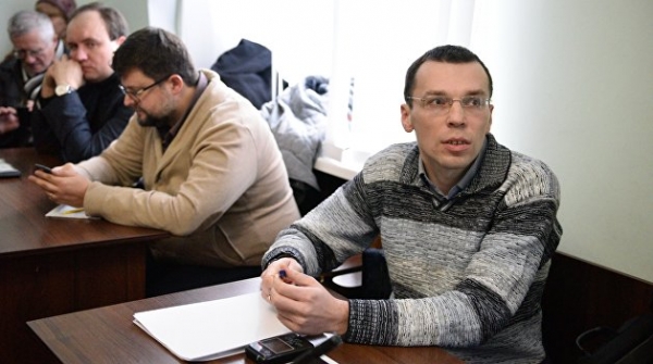 Личное обязательство. Суд в Житомире изменил журналисту Муравицкому меру пресечения Личное обязательство. Суд в Житомире изменил журналисту Муравицкому меру пресечения