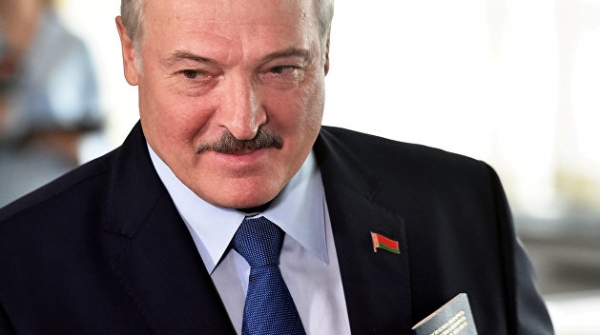 Лукашенко добавил полномочий своим помощникам в регионах Лукашенко добавил полномочий своим помощникам в регионах