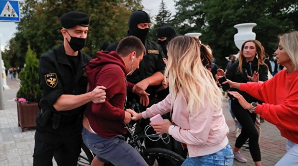 Лукашенко гарантировал, что после выборов хаоса и гражданской войны в Белоруссии не будет Лукашенко гарантировал, что после выборов хаоса и гражданской войны в Белоруссии не будет