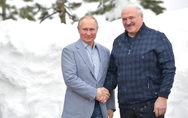 Лукашенко встретился с Путиным в Сочи Лукашенко встретился с Путиным в Сочи
