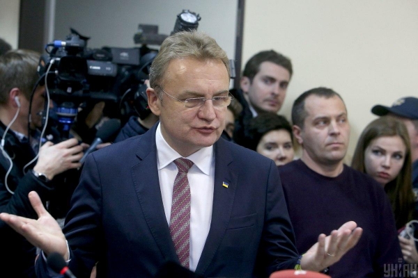 Мэр Львова Андрей Садовый заразился коронавирусом
Мэр Львова Андрей Садовый заразился коронавирусом
