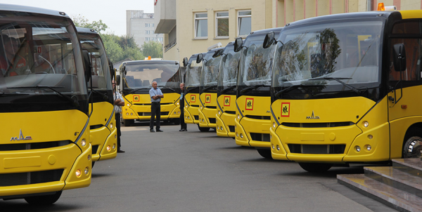 Минэкономики не поддерживает закупку 200 белорусских автобусов без объявления тендера
Минэкономики не поддерживает закупку 200 белорусских автобусов без объявления тендера