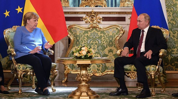 Мировые СМИ о встрече Путина и Меркель. Своеобразная скудность выбора Мировые СМИ о встрече Путина и Меркель. Своеобразная скудность выбора