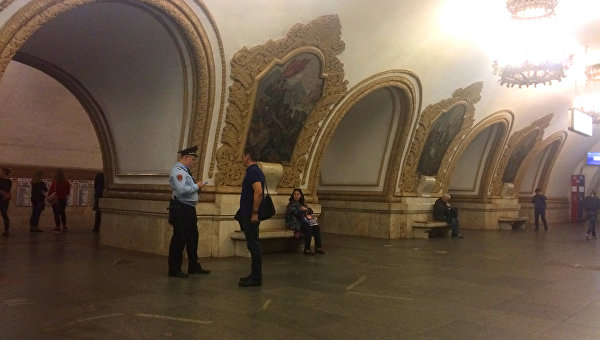 Москва спрятала настоящую Украину под землей и показывает ее китайцам Москва спрятала настоящую Украину под землей и показывает ее китайцам