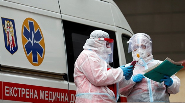 На Украине хотят поручить полиции охранять медиков скорой На Украине хотят поручить полиции охранять медиков скорой