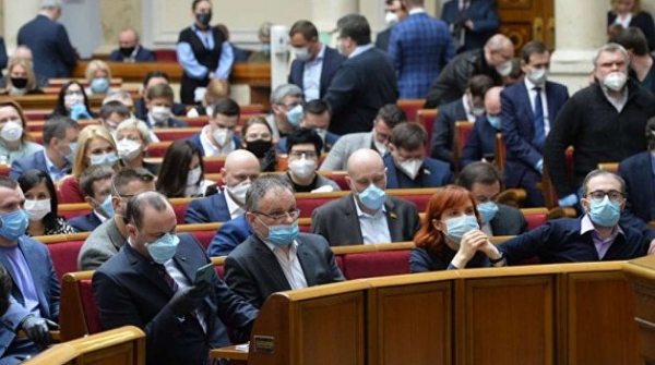 На Украине языковой омбудсмен призвал Раду снять с рассмотрения законопроект о государственном языке На Украине языковой омбудсмен призвал Раду снять с рассмотрения законопроект о государственном языке