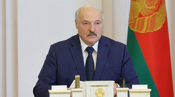 На Украине обрушился рейтинг Лукашенко На Украине обрушился рейтинг Лукашенко