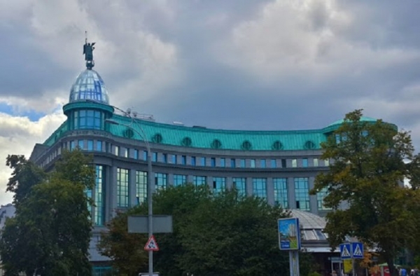 
                    Нацбанк отозвал лицензию банка "Аркада"                