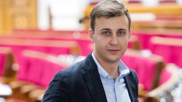 
                    Нардепа Лозинского поймали на лжи в отношении Фокина                