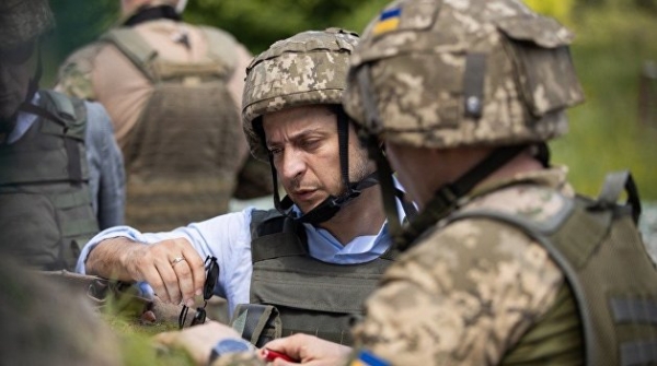 Названа главная цель наступления украинской армии на ДНР Названа главная цель наступления украинской армии на ДНР