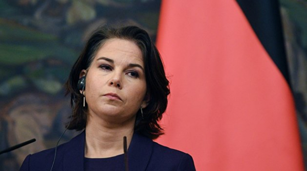 Названа истинная причина отмены встречи Зеленского с Бербок Названа истинная причина отмены встречи Зеленского с Бербок