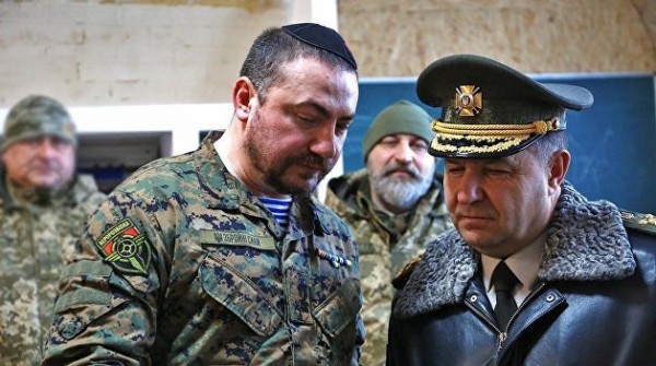 Несмешной анекдот. Как раввин Хазин создавал нацистский батальон «Азов» Несмешной анекдот. Как раввин Хазин создавал нацистский батальон «Азов»
