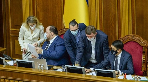 Несмотря на карантин, Рада может собраться из-за ситуации в Донбассе