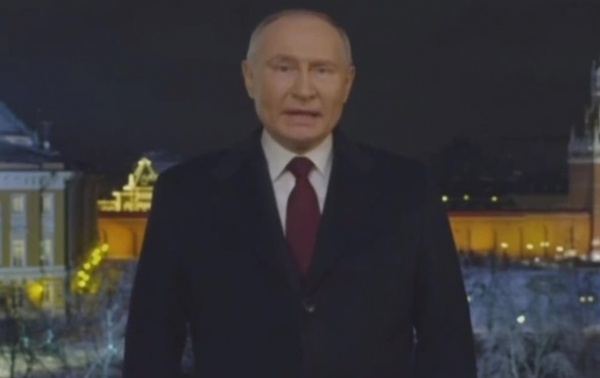 Ни слова о проблемах: Путин записал рекордно короткое новогоднее обращение Ни слова о проблемах: Путин записал рекордно короткое новогоднее обращение