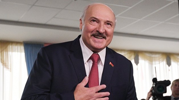 «Никакого благодушия нет». Лукашенко рассказал военным, как наведет порядок в Белоруссии «Никакого благодушия нет». Лукашенко рассказал военным, как наведет порядок в Белоруссии