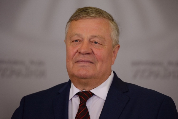 
                    Нимченко: Решение КСУ подтверждает, что постановление Рады о санкциях в отношении телеканалов "112 Украина" и NewsOne являлось политическим пиаром                