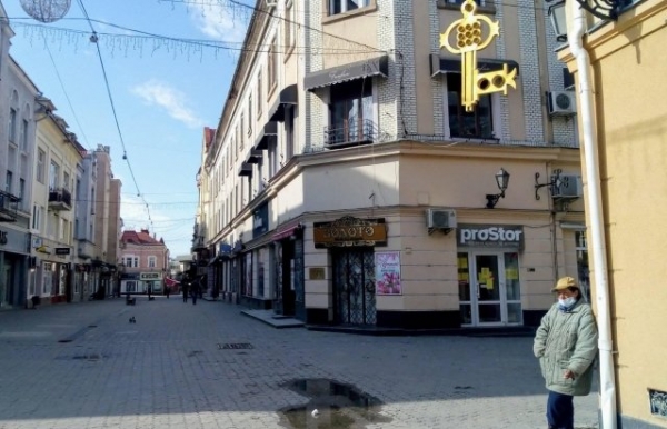 Новый локдаун ударит по ВВП и валютному курсу, – экономисты
Новый локдаун ударит по ВВП и валютному курсу, – экономисты