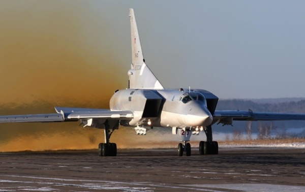 Один военный выжил при аварии бомбардировщика в РФ - СМИ Один военный выжил при аварии бомбардировщика в РФ - СМИ