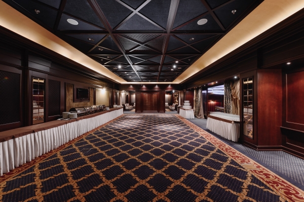 Отель Ярославского Kharkiv Palace Hotel 5* готовится к открытию казино
Отель Ярославского Kharkiv Palace Hotel 5* готовится к открытию казино