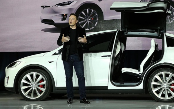 Отстает от Big Tech. Биткоин обвалил акции TeslaСюжет Отстает от Big Tech. Биткоин обвалил акции TeslaСюжет