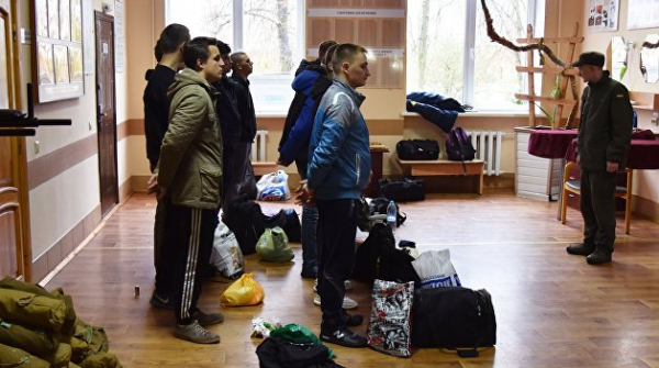 Пацифисты законом не предусмотрены. В Киеве отчитались о призыве в ВСУ