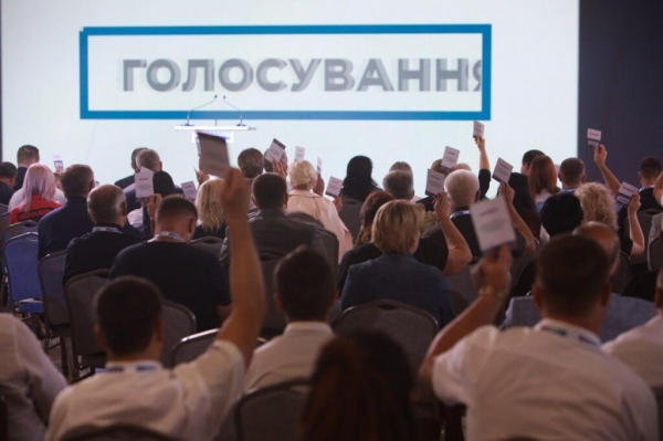 Партия "Пропозиция" заявила, что власть уже начала запускать против нее грязные технологии "клонов"
Партия "Пропозиция" заявила, что власть уже начала запускать против нее грязные технологии "клонов"