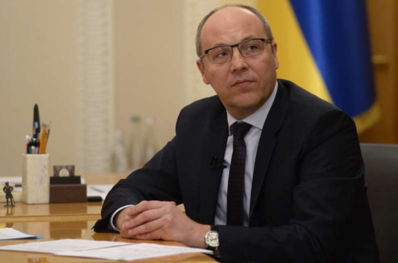 Парубия вызвали на допрос в ГБР
Парубия вызвали на допрос в ГБР