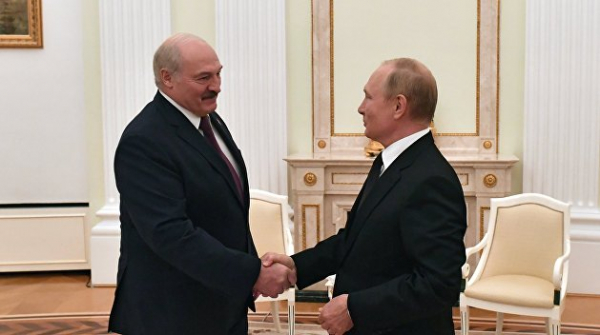 Первые шаги и первые проблемы. Союзное государство России и Белоруссии в мнениях друзей и врагов Первые шаги и первые проблемы. Союзное государство России и Белоруссии в мнениях друзей и врагов