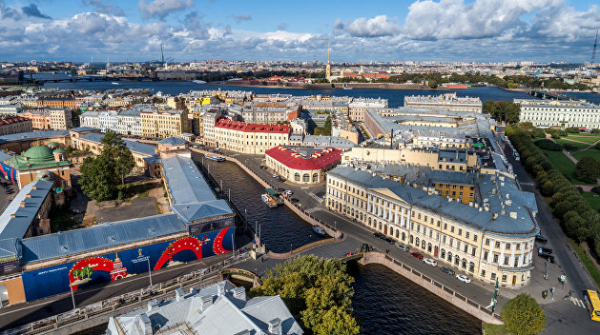 Петербург вводит дополнительные ограничения из-за COVID-19