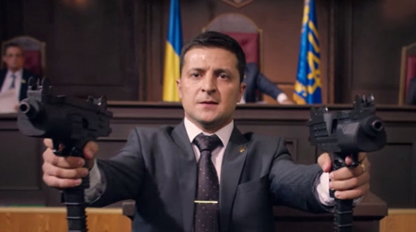 Пять зайцев Зеленского. Что стоит за «наездами» на Януковича Пять зайцев Зеленского. Что стоит за «наездами» на Януковича
