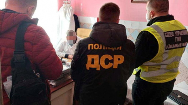Поддельные сертификаты &mdash; одна из причин роста ковид-заболеваний на Украине