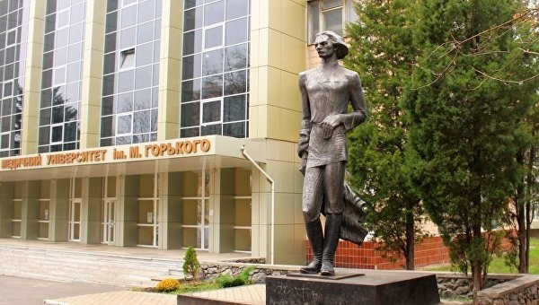 Подлинная история Донбасса: от покупки знаменитостей до сотворения звёзд Подлинная история Донбасса: от покупки знаменитостей до сотворения звёзд